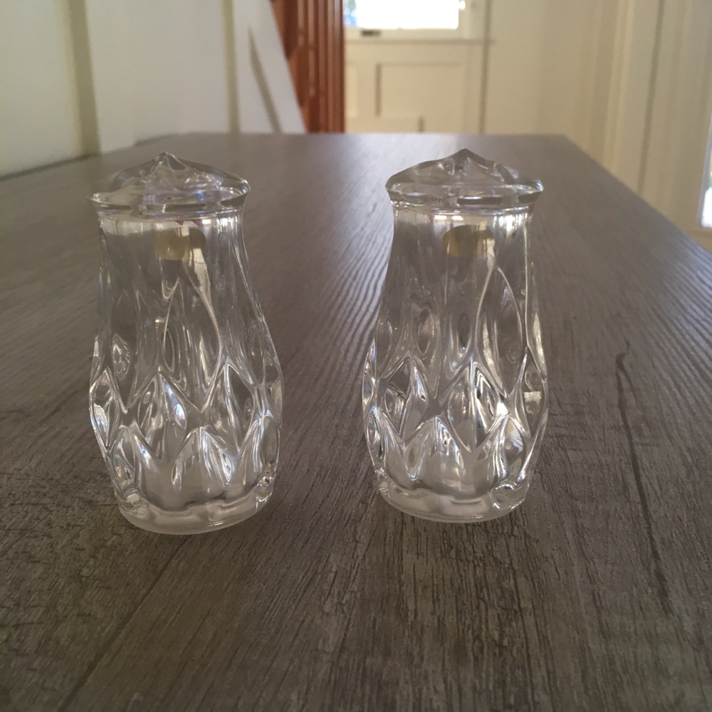 Gorham NWT Althea Cut Crystal Salt and Pepper Shakers